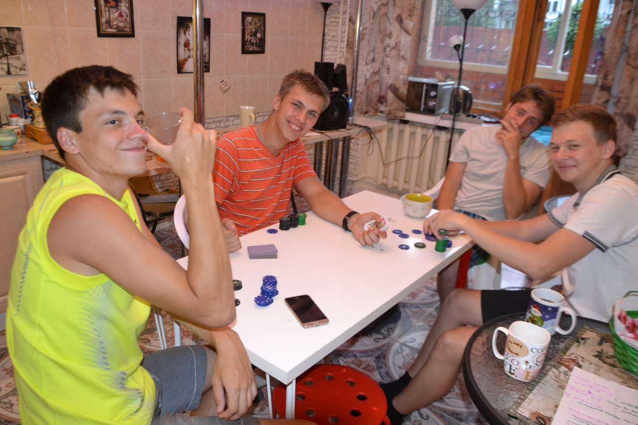 Собираем компанию